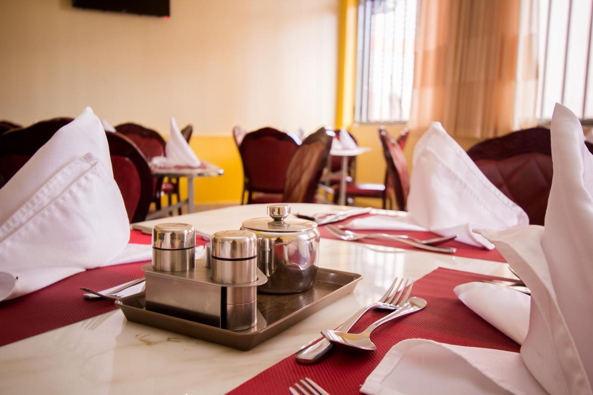 Paleo Hotel And Spa Thika Exterior photo